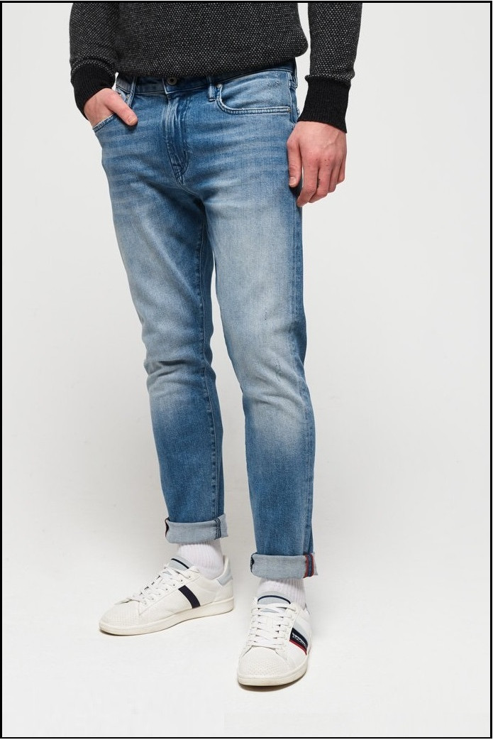 VAQUEROS TYLER SLIM DESGASTADO SUPERDRY