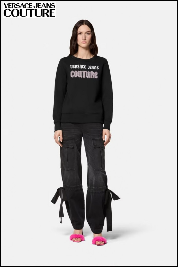 SUDADERA CON LOGOTIPO GÓTICO ADORNADO VERSACE JEANS COUTURE