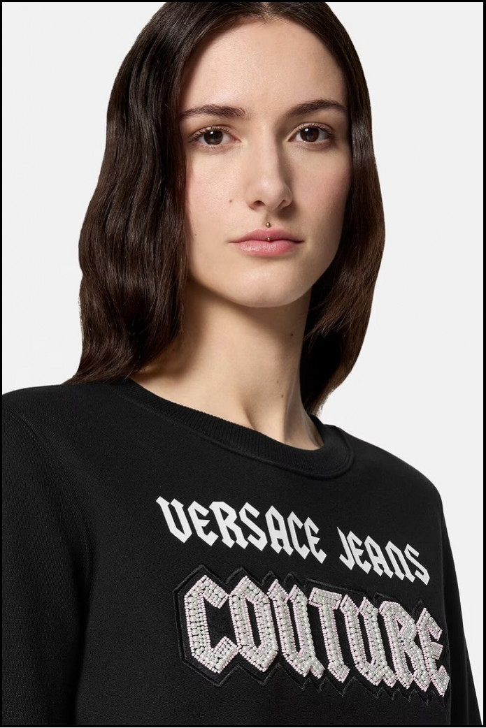 SUDADERA CON LOGOTIPO GÓTICO ADORNADO VERSACE JEANS COUTURE