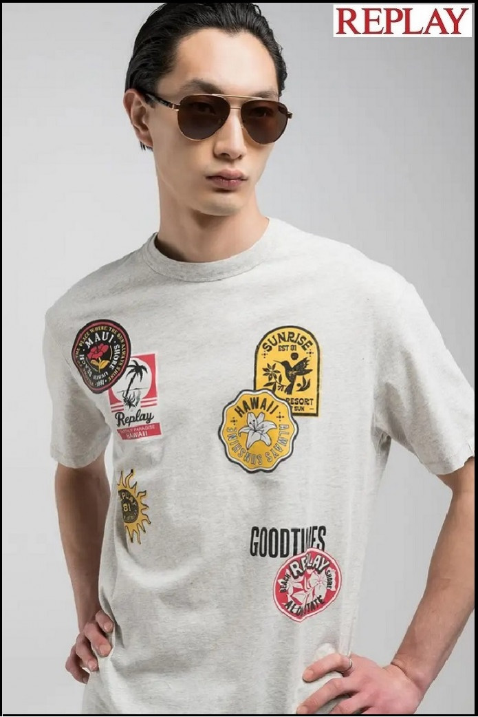 CAMISETA EFECTO PARCHE GRIS REPLAY