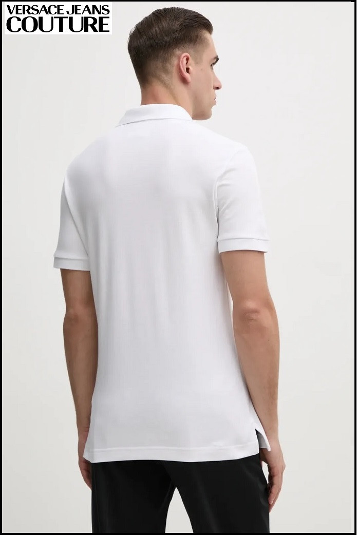 POLO BLANCO CON PLACA VERSACE JEANS COUTURE