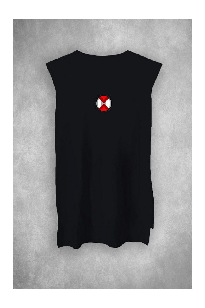 CAMISETA DE MUJER UNFINISHED NEGRA LA SAL
