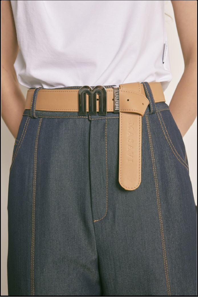 CINTURÓN CAMEL LETRA M DE MASAVI