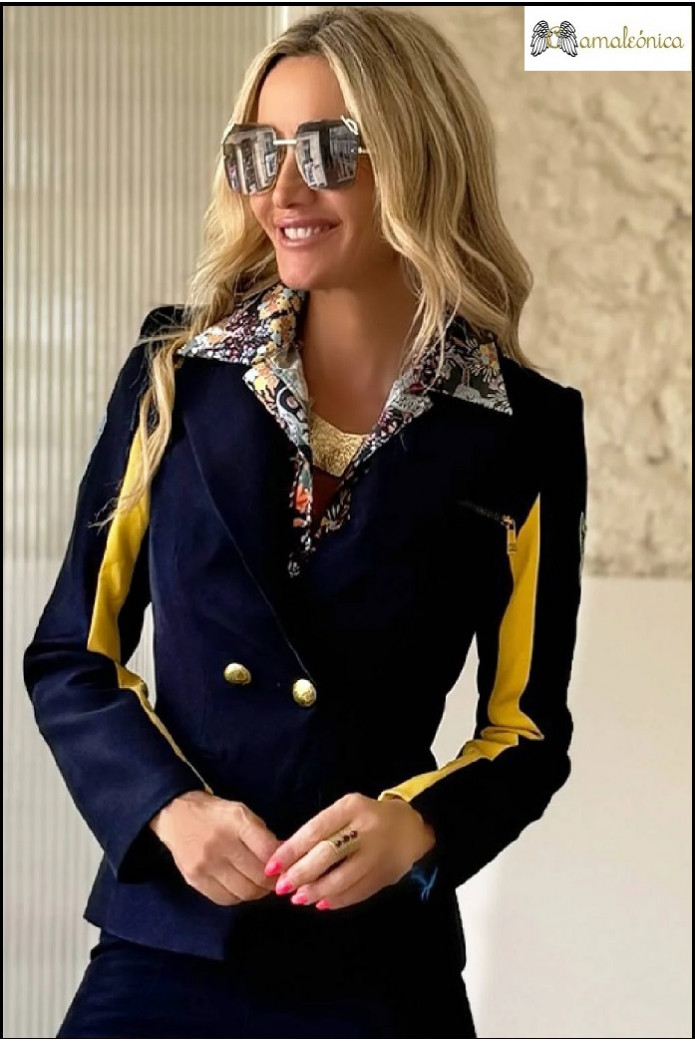 BLAZER HAMBERGITA CAMALEÓNICA BY CAPRICHE