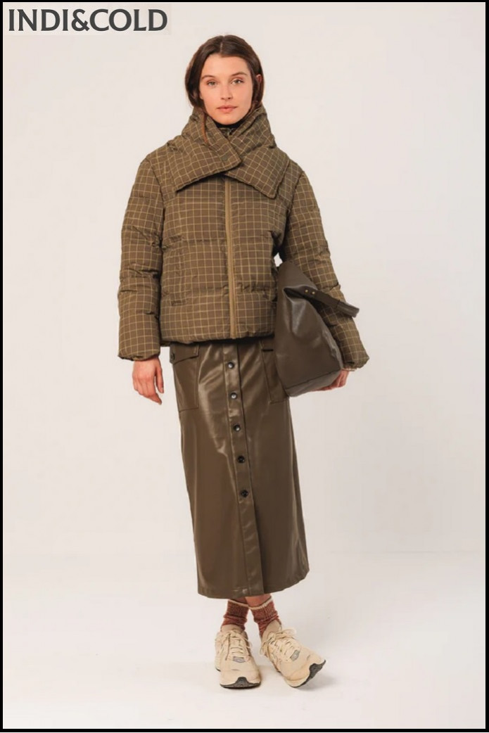 ABRIGO PLUMÓN CORTO CUADROS INDI&COLD
