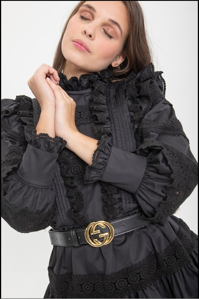 VESTIDO ENTREDOS NEGRO HIGHLY PREPPY