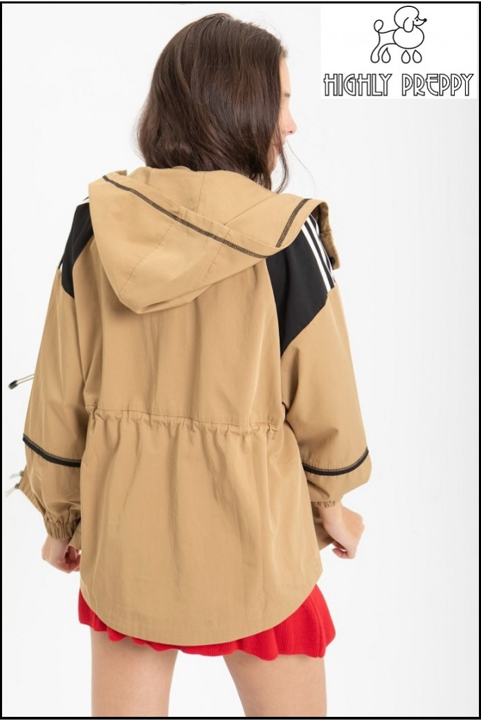 SOBRECAMISA CON CAPUCHA CAMEL HIGHLY PREPPY