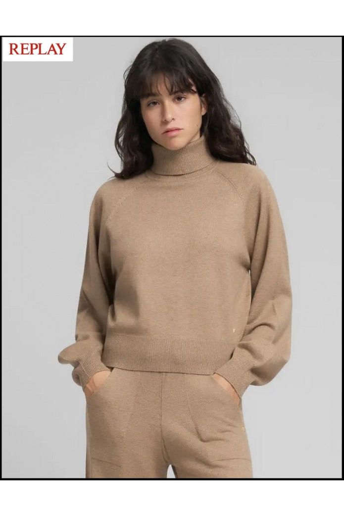 JERSEY DE CUELLO ALTO CAMEL REPLAY