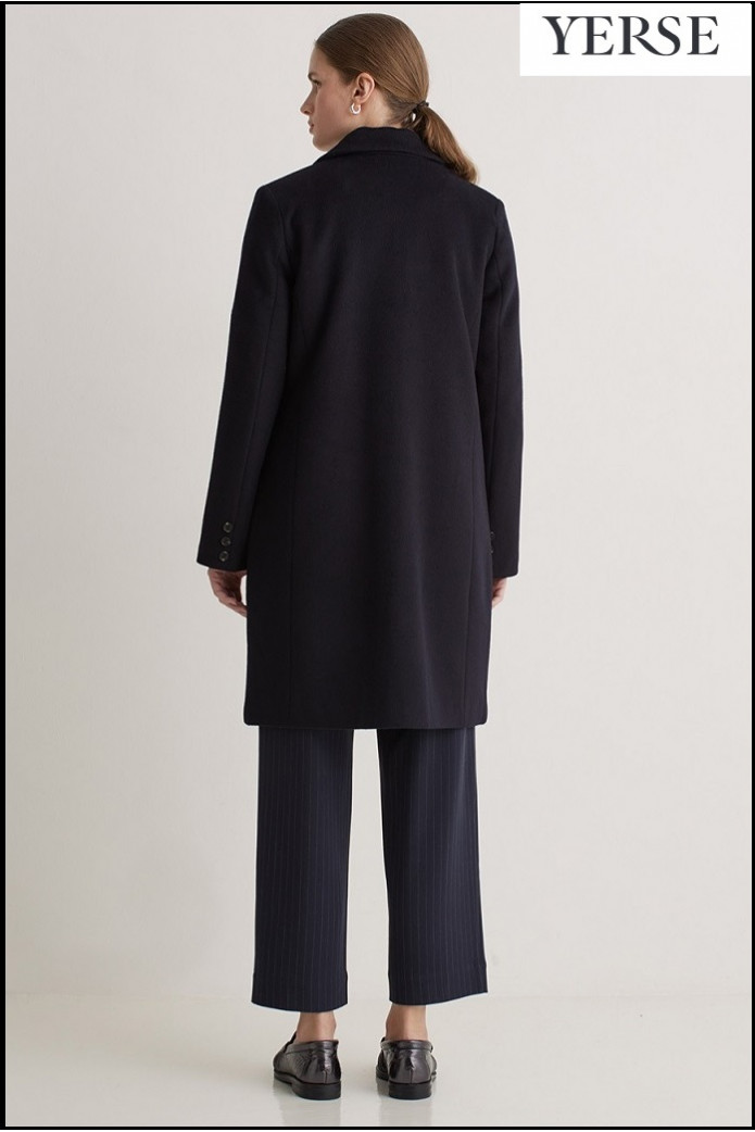 ABRIGO AZUL MARINO YERSE
