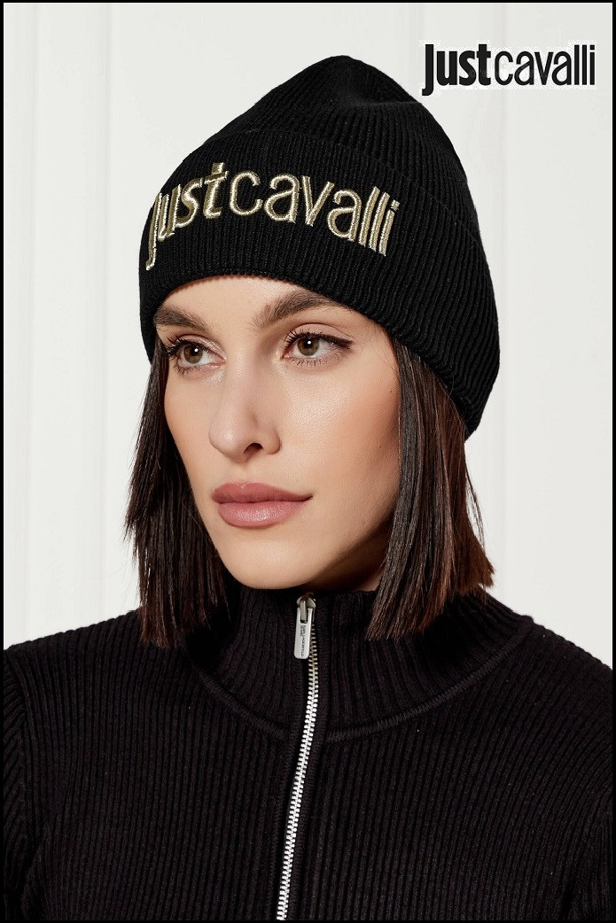 GORRO NEGRO LOGO DORADO JUST CAVALLI