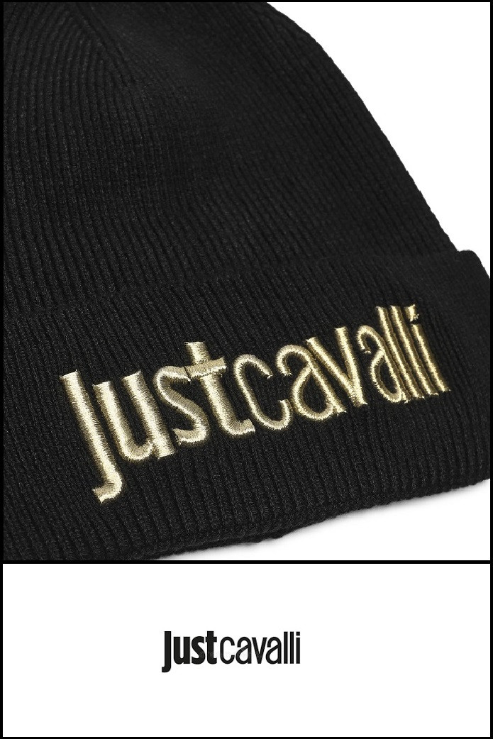 GORRO NEGRO LOGO DORADO JUST CAVALLI
