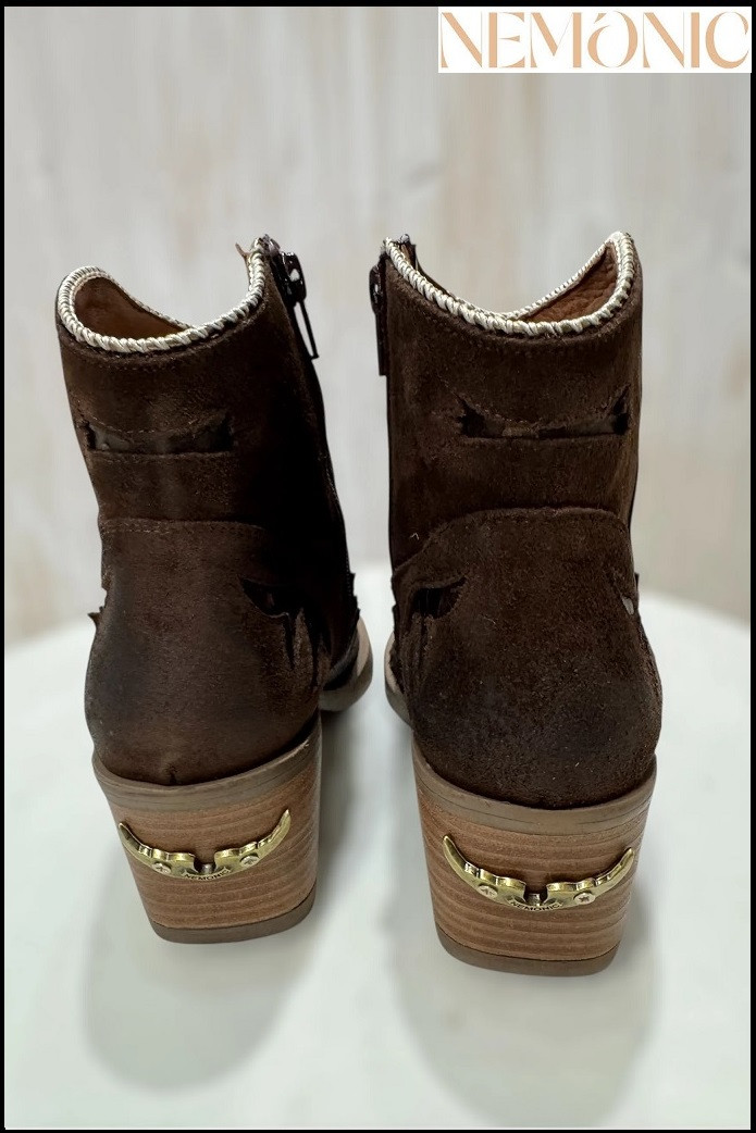 BOTA MARRÓN CHOCOLATE NEMONIC