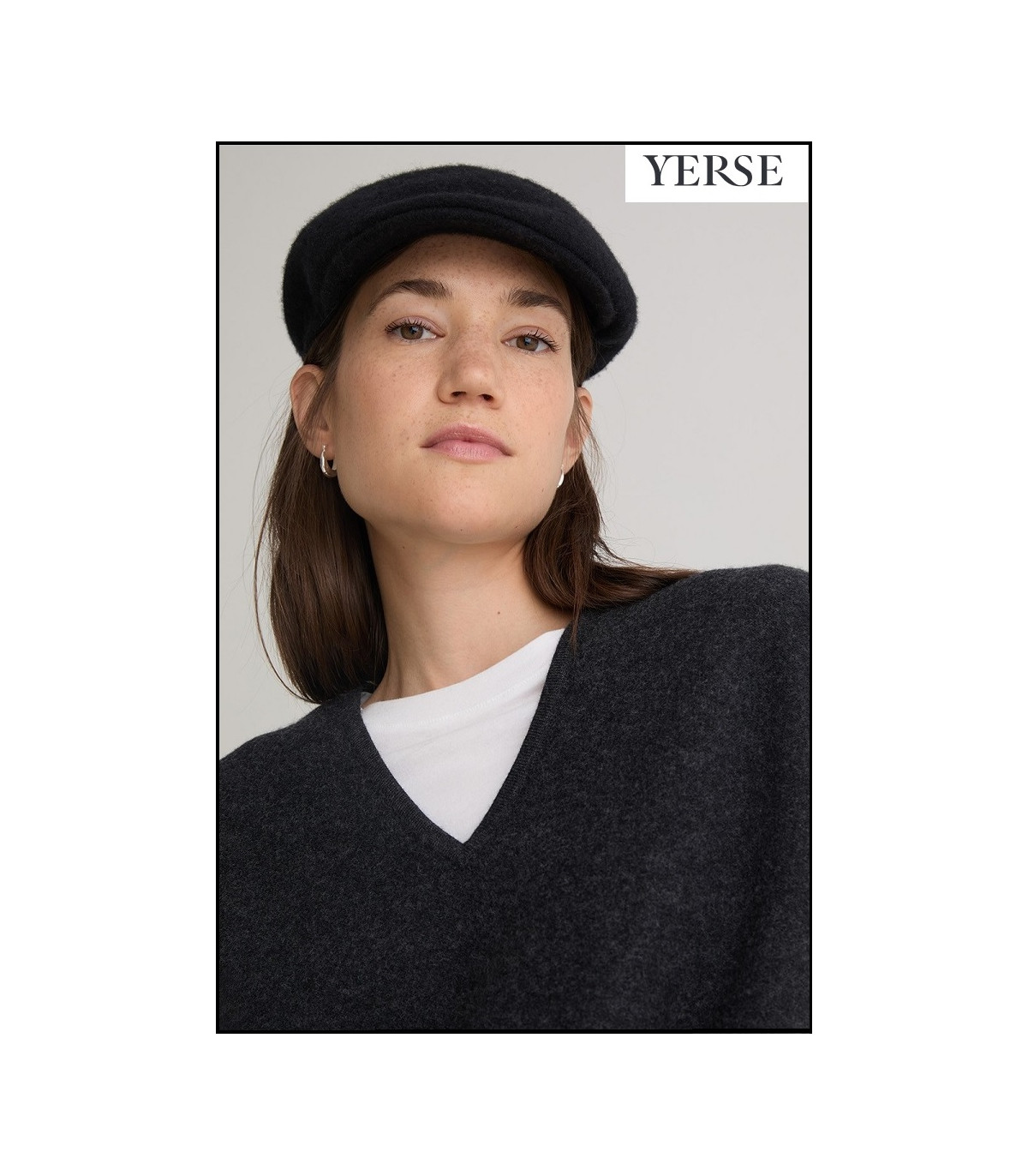 BOINA CON LANA FINA NEGRA YERSE