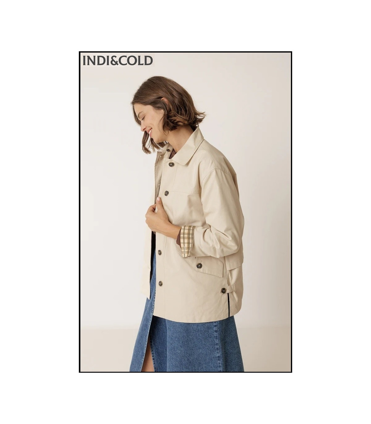 GABARDINA CORTA CUELLO CUADROS INDI&COLD