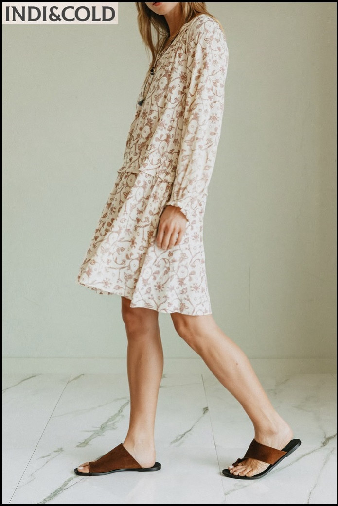 VESTIDO CORTO INDI&COLD