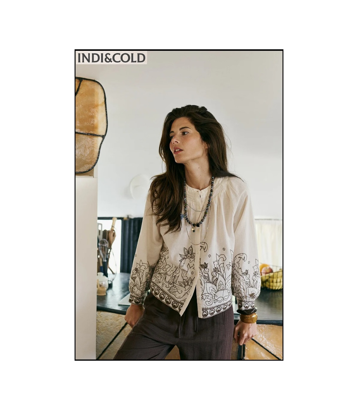 BLUSA BORDADO FLORAL INDI&COLD