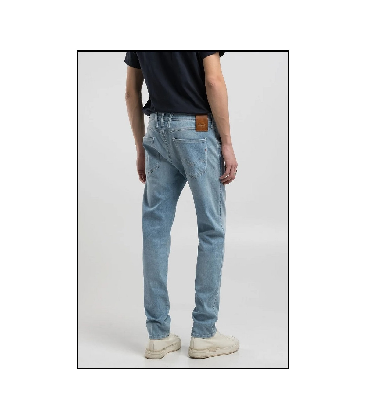 VAQUEROS SLIM FIT ANBASS LIGHT BLUE REPLAY
