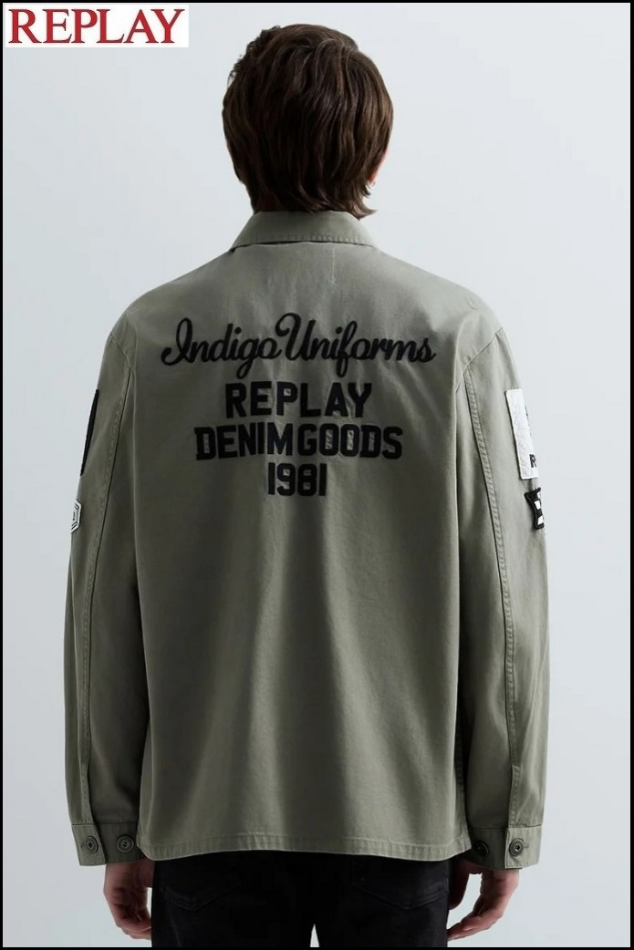 SOBRECAMISA CON PARCHE Y LOGOTIPO REPLAY