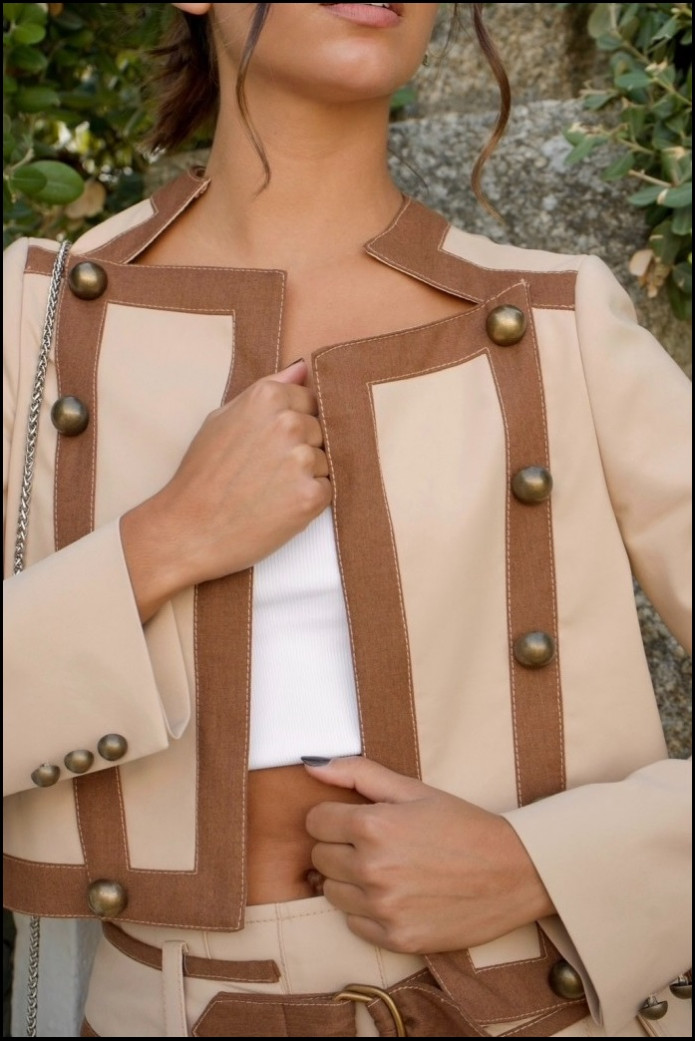 CHAQUETA INSERCIONES HIGHLY PREPPY