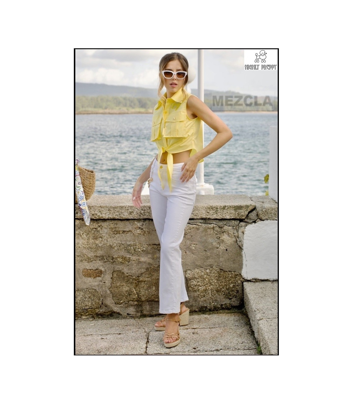 PANTALÓN TEJANO BLANCO HIGHLY PREPPY