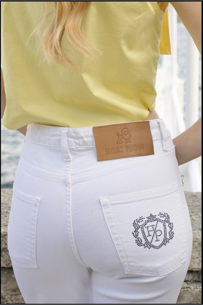 PANTALÓN TEJANO BLANCO HIGHLY PREPPY