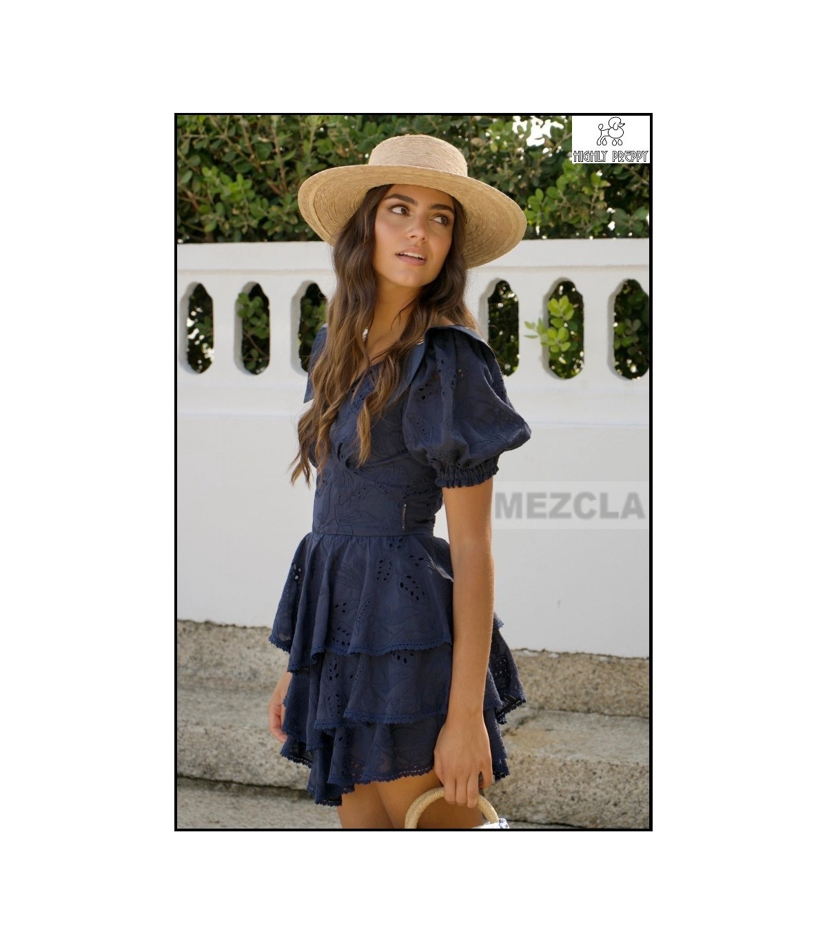 VESTIDO VOLANTE CON OJETES HIGHLY PREPPY