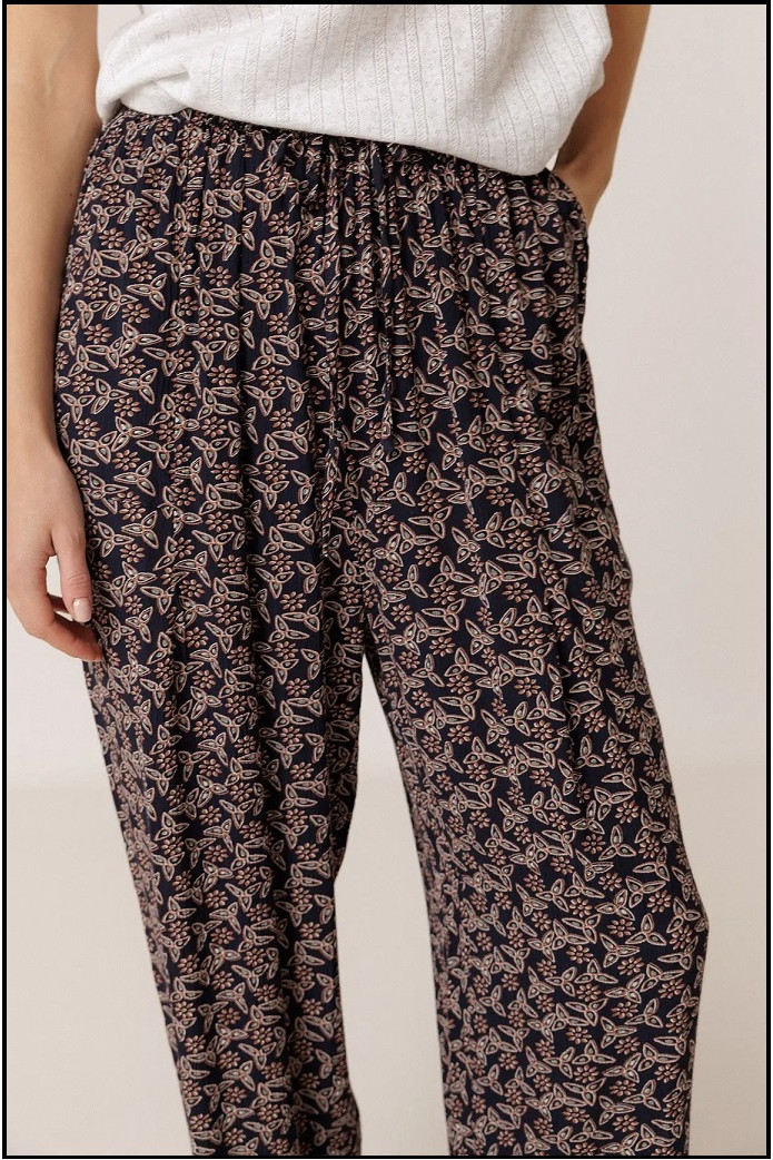 PANTALÓN ESTAMPADO FLUÍDO INDI&COLD