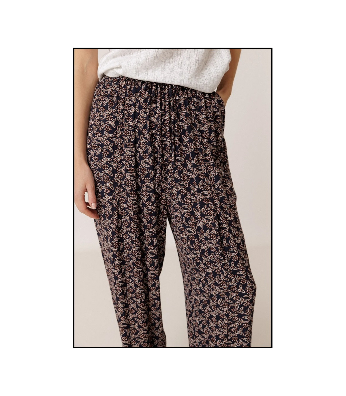 PANTALÓN ESTAMPADO FLUÍDO INDI&COLD