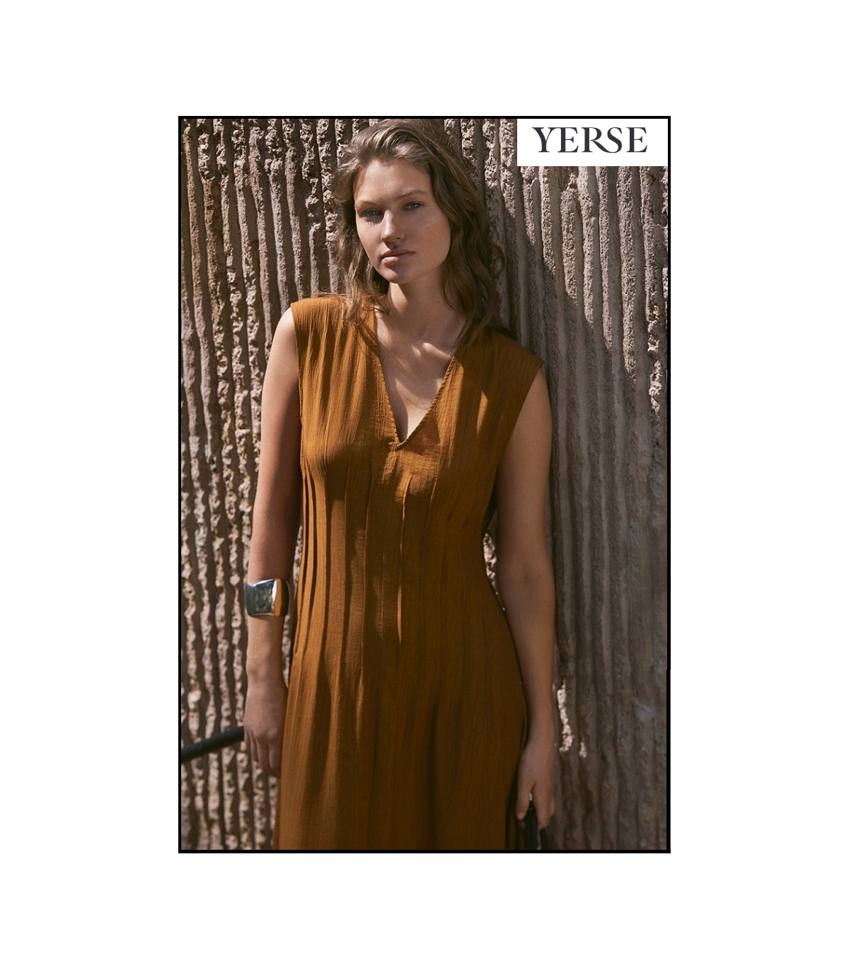 VESTIDO LARGO PLISADO YERSE