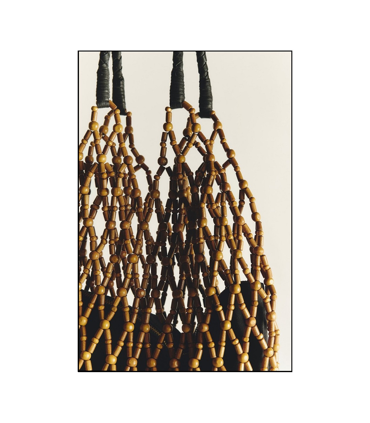 BOLSO DE MALLA CUENTAS DE MADERA YERSE