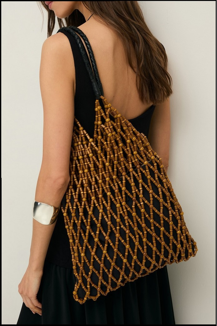 BOLSO DE MALLA CUENTAS DE MADERA YERSE