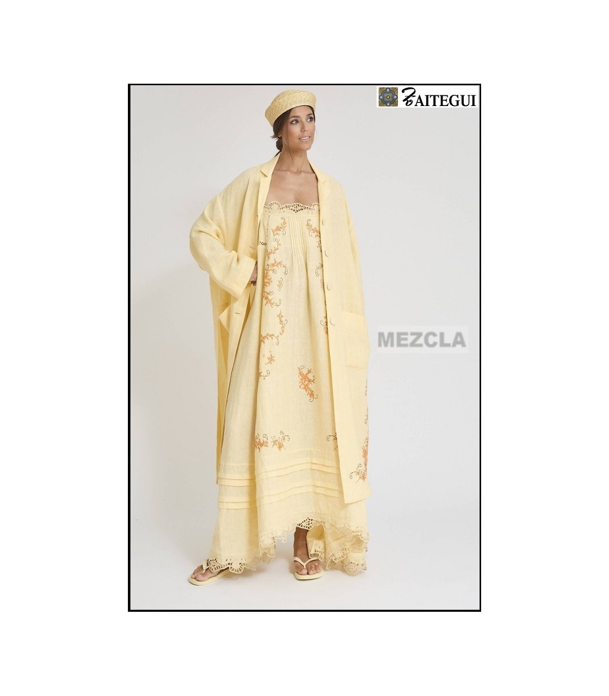 ABRIGO MUSKIZ VAINILLA ZAITEGUI