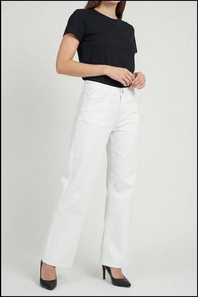 VAQUEROS BLANCOS ANCHOS LE TEMPS DE CERISES