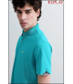 POLO DE PIQUÉ ELÁSTICO EMERALD CON BORDADO R REPLAY