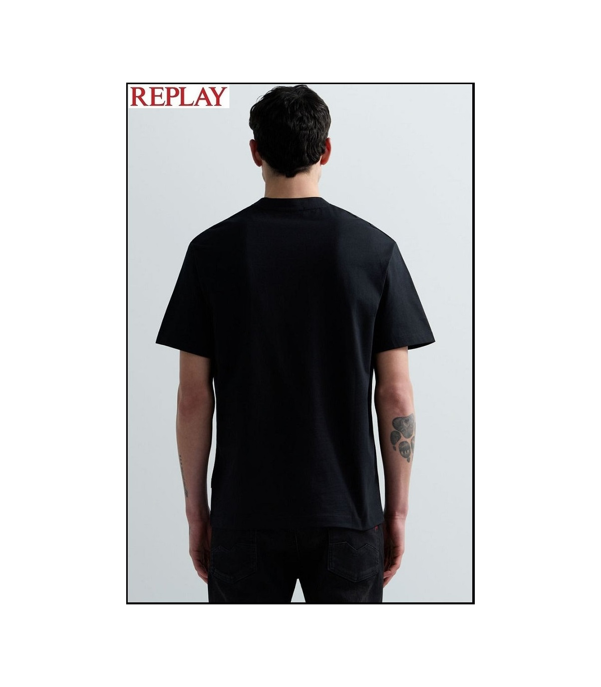 CAMISETA NEGRA CON ESTAMPADO ÁGUILA REPLAY