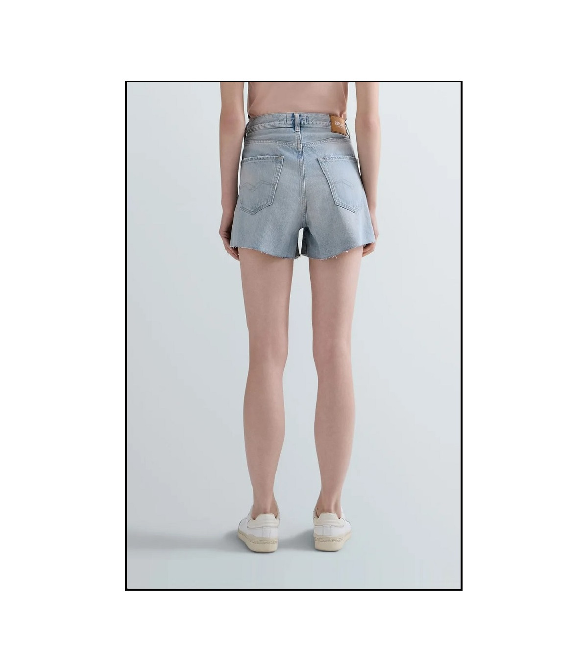 PANTALÓN CORTO RECTO DE DENIM CLARO REPLAY