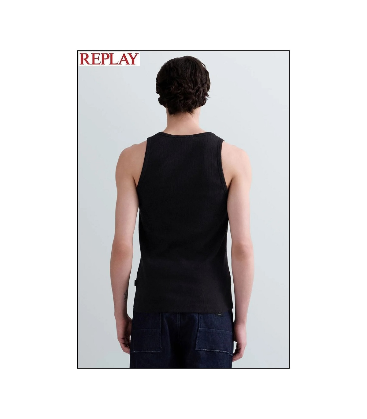 CAMISETA NEGRA SIN MANGAS DE ALGODÓN ACANALADO