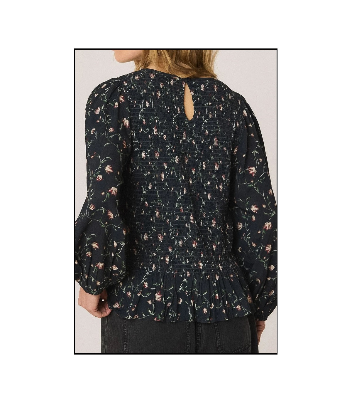 BLUSA SMOCK ESTAMPADO FLORAL INDI&COLD