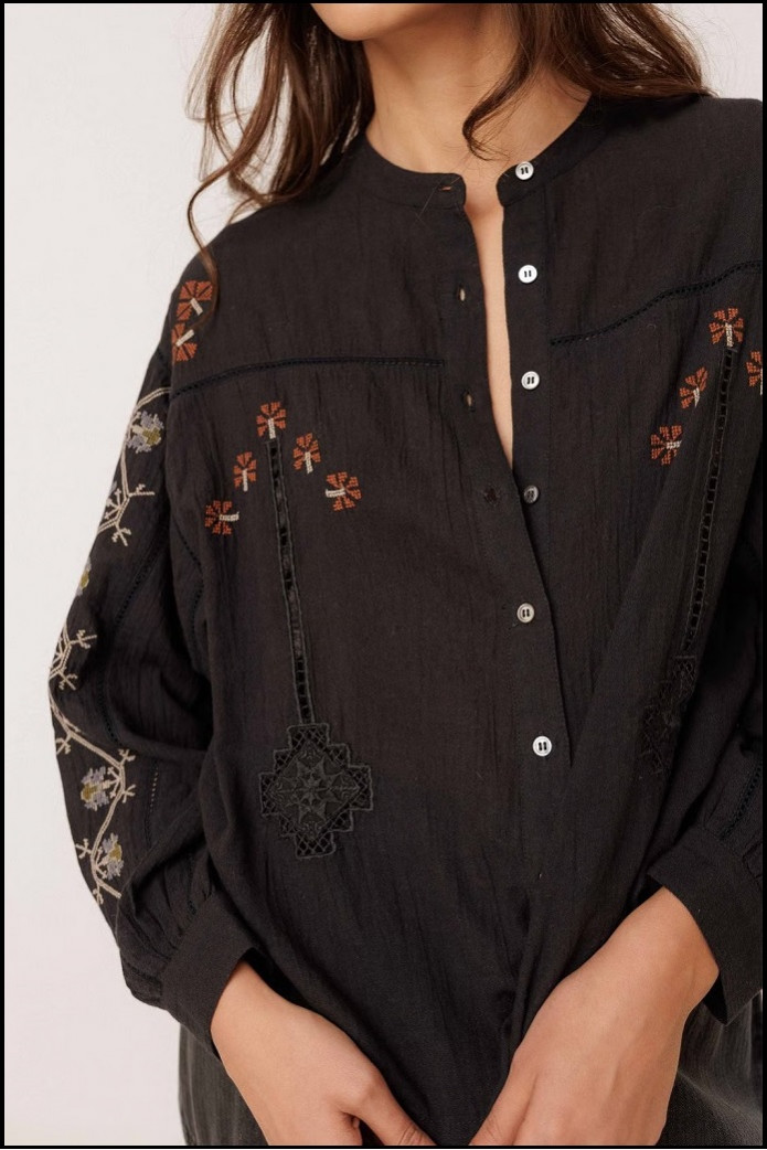 CAMISA BORDADOS NEGRO INDI&COLD