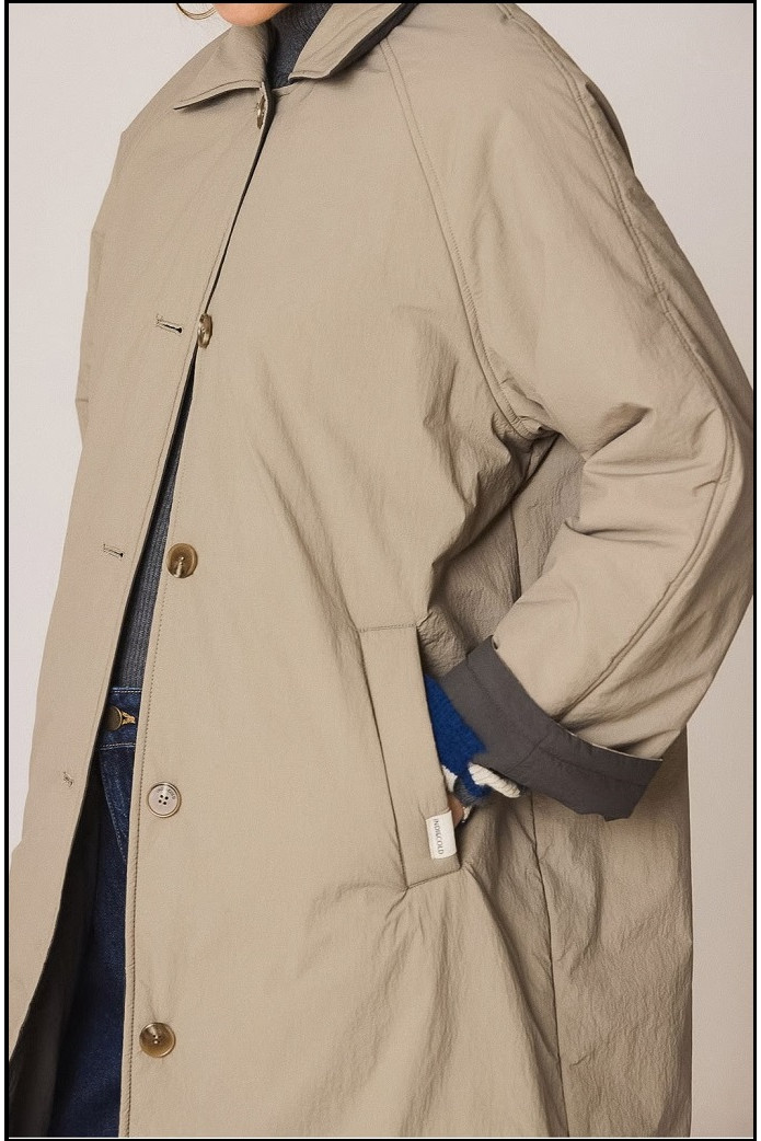 GABARDINA ACOLCHADA REVERSIBLE INDI&COLD