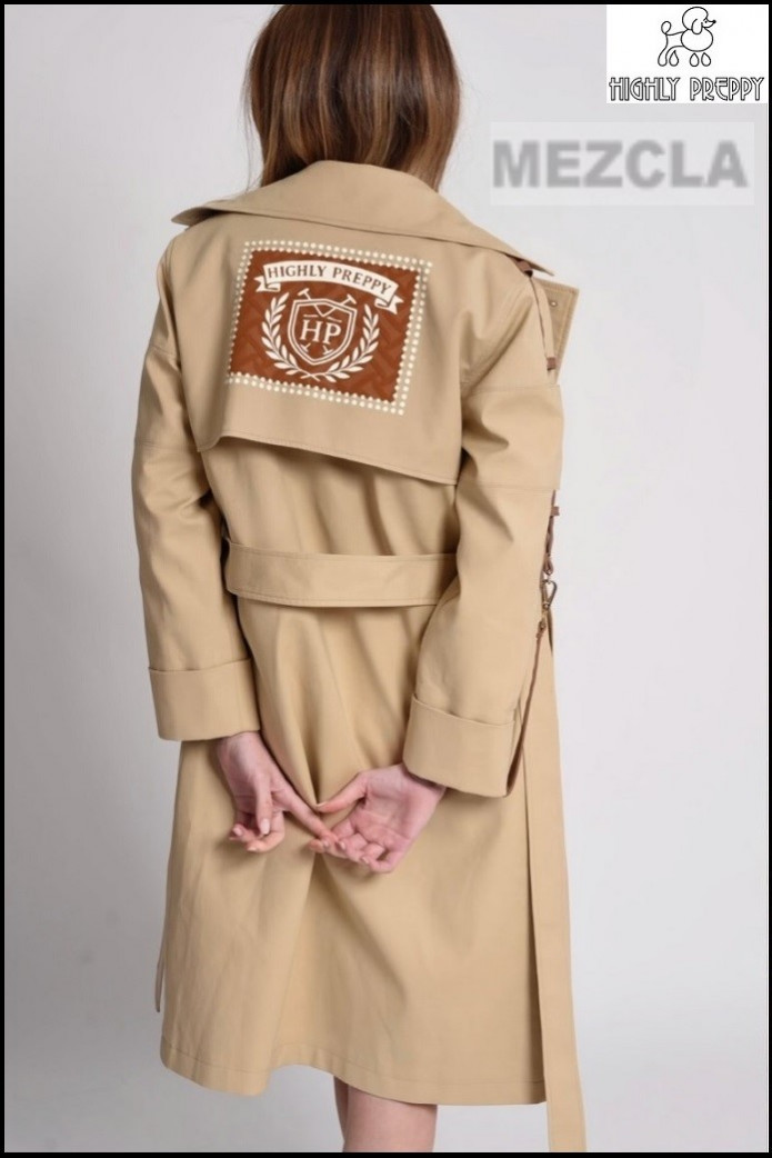 TRENCH CORREAS HIGHLY PREPPY