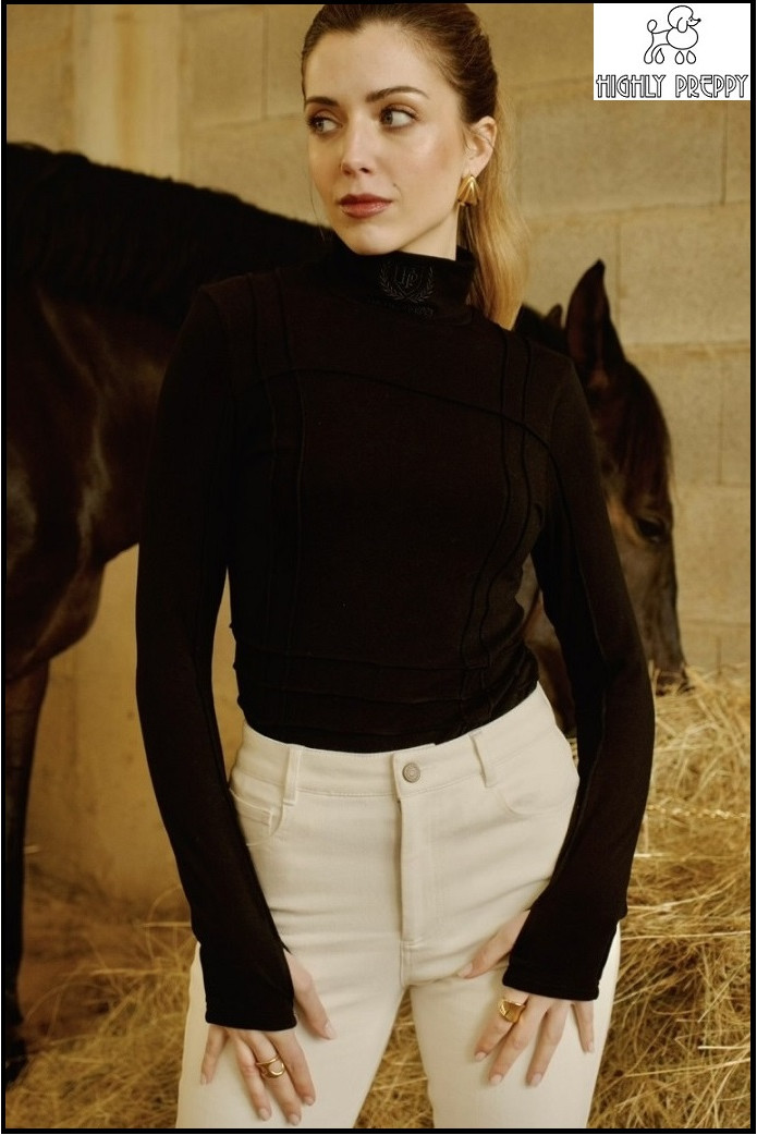 TOP NEGRO CUELLO SUBIDO HIGHLY PREPPY