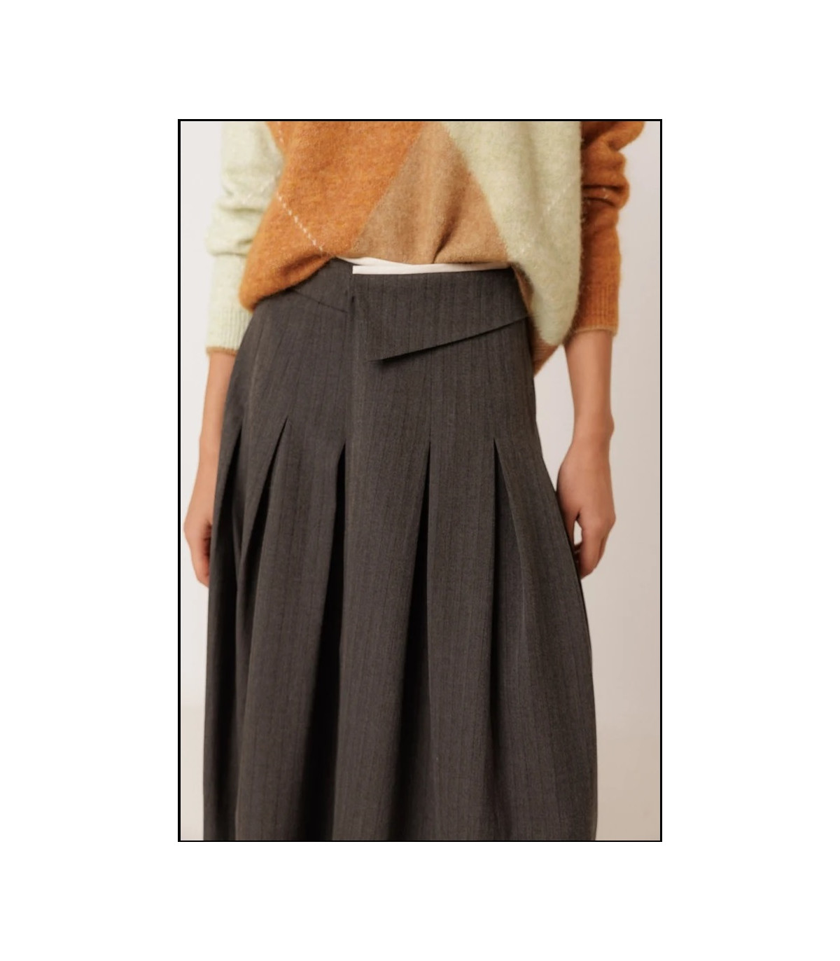 FALDA CRUZADA PLIEGUES INDI&COLD