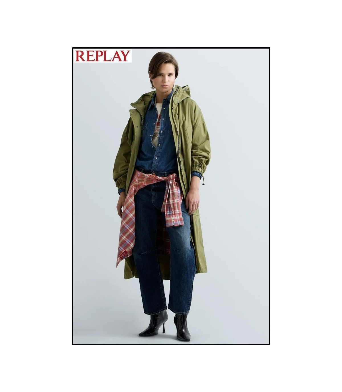 PARKA CON CAPUCHA DE MEZCLA DE ALGODÓN REPLAY