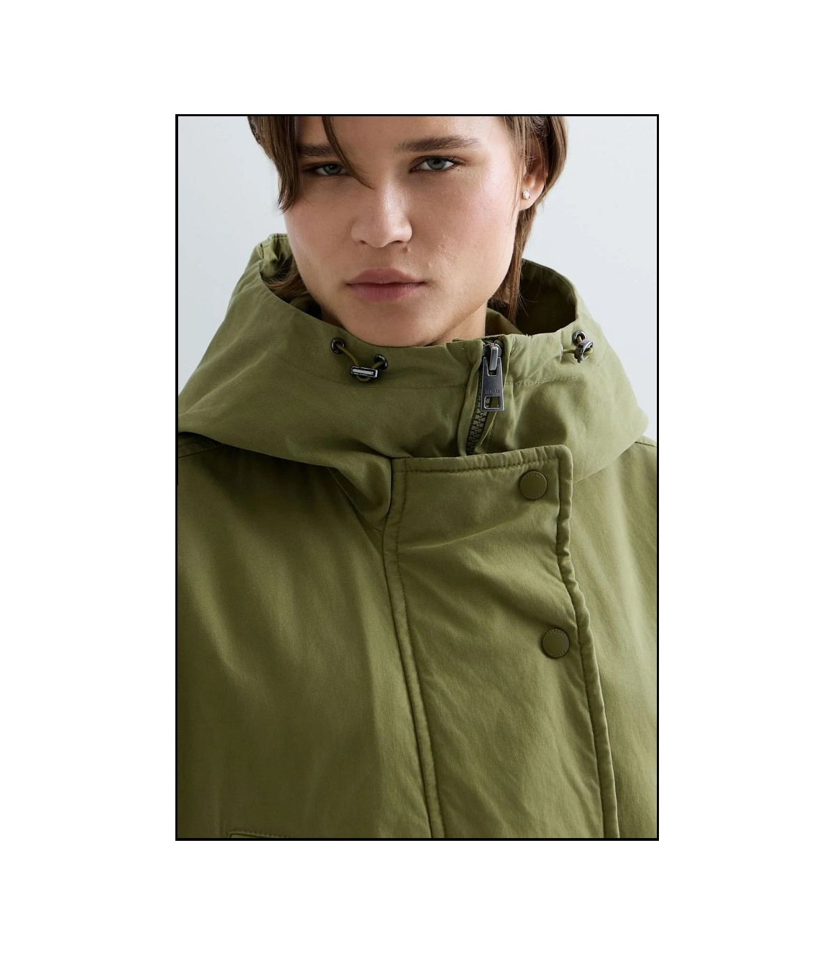 PARKA CON CAPUCHA DE MEZCLA DE ALGODÓN REPLAY