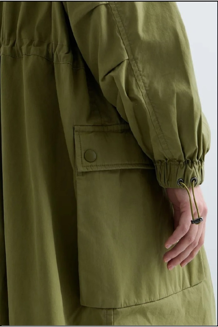 PARKA CON CAPUCHA DE MEZCLA DE ALGODÓN REPLAY