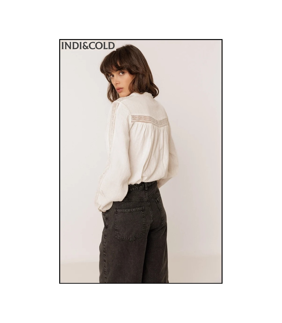 CAMISA COMBINADA CON PUNTILLAS CRUDO INDI&COLD
