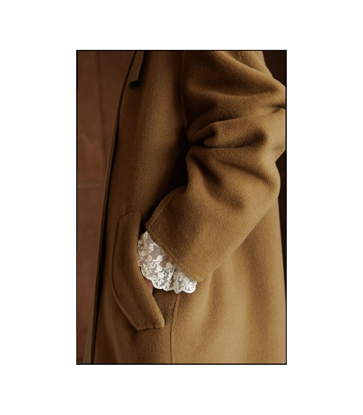 MAXI ABRIGO LANA CON CAPUCHA CAMEL INDI&COLD
