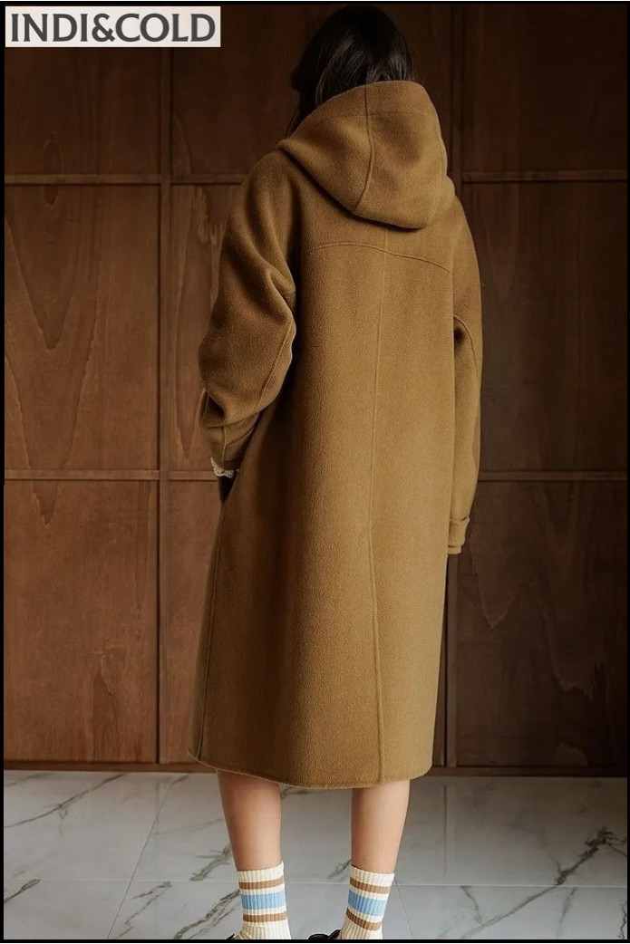 MAXI ABRIGO LANA CON CAPUCHA CAMEL INDI&COLD