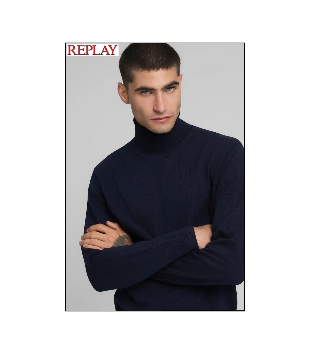 JERSEY CUELLO VUELTO AZUL REPLAY